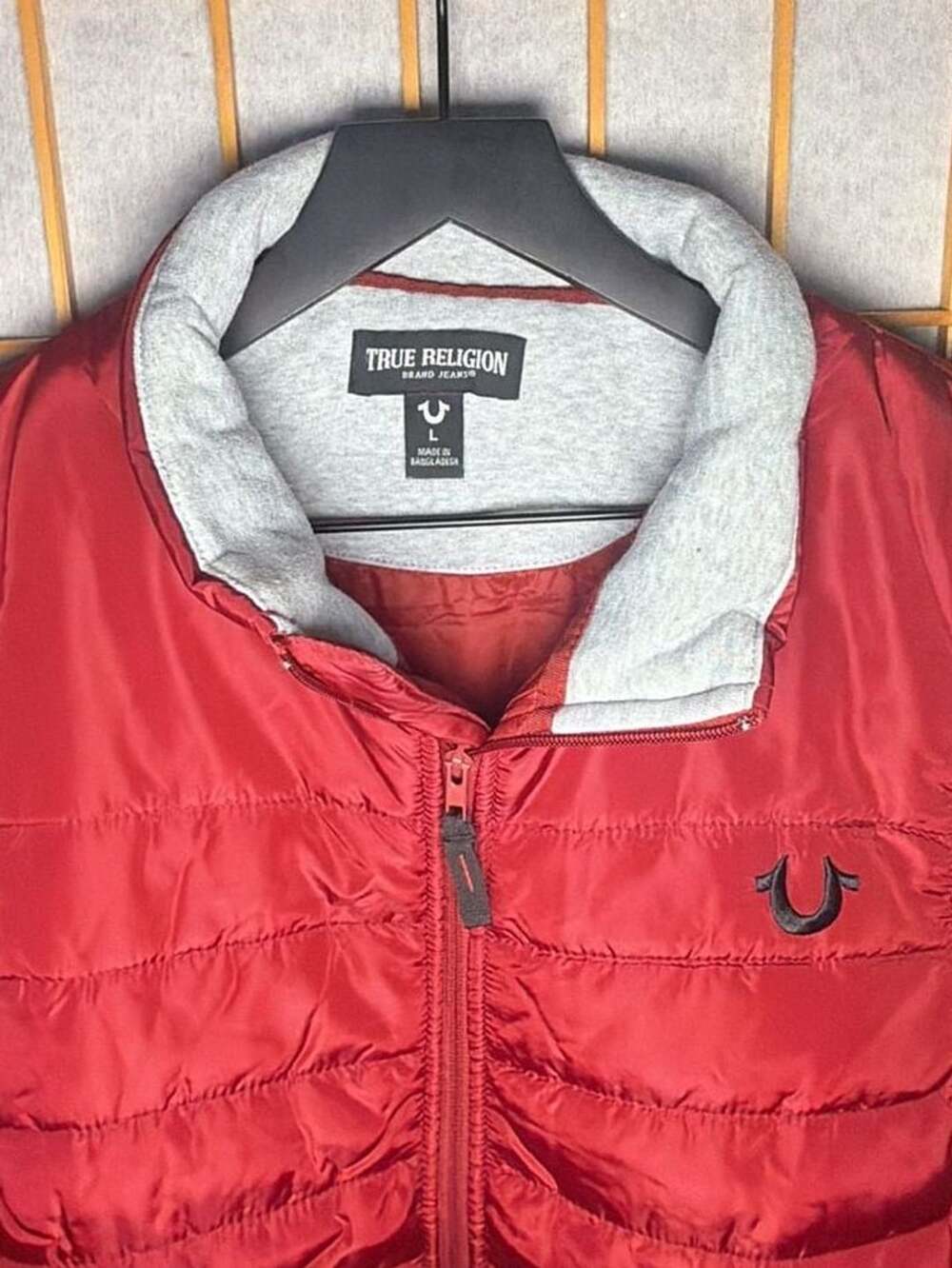 True Religion Puffer Quilted Full Zip Vest Size L Red Dahlia